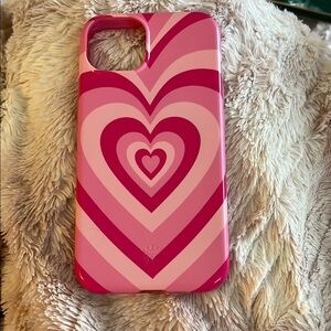 iPhone 13: Velvet Caviar Pink Heart Pattern Phone Case